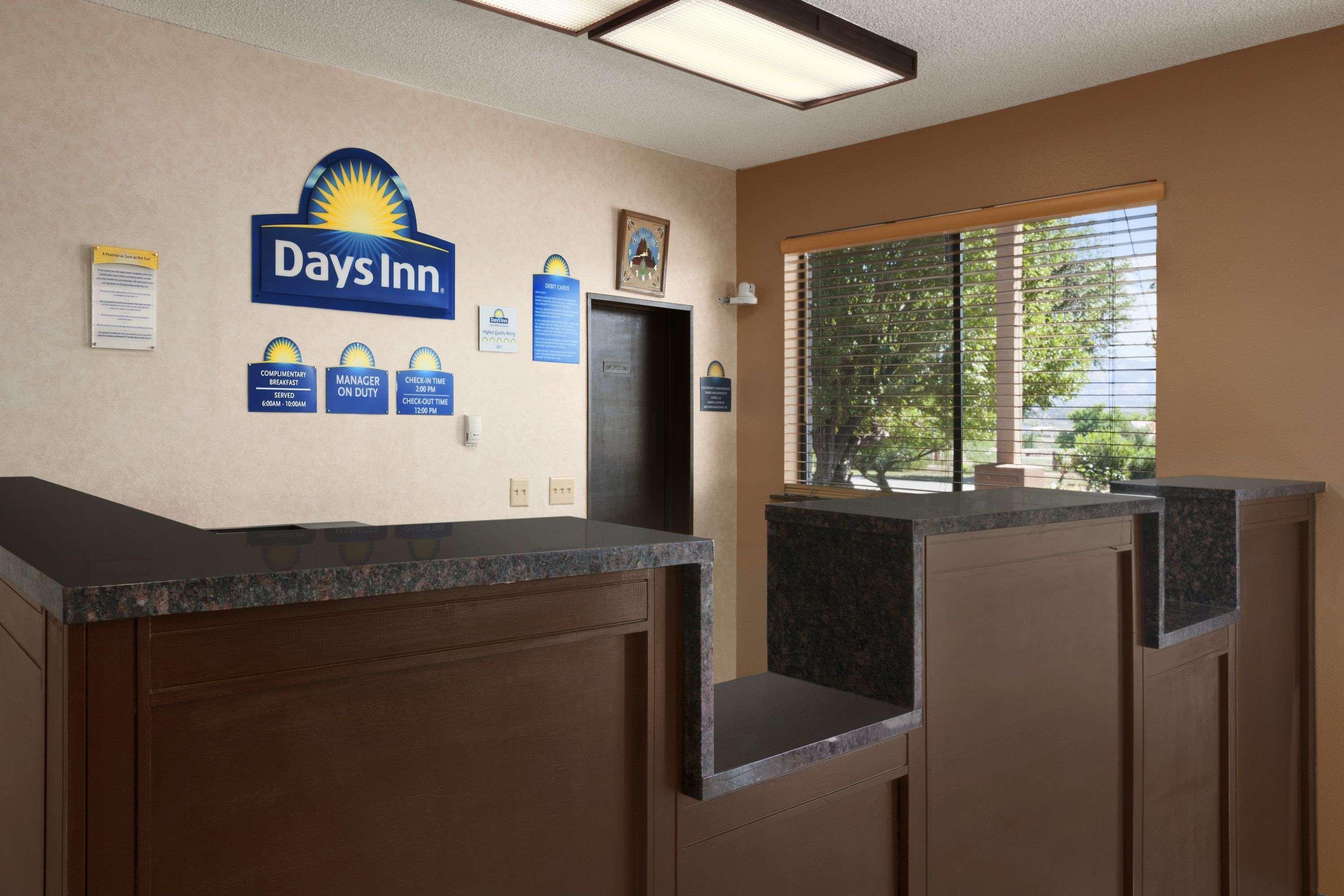 Days Inn By Wyndham Cortez Luaran gambar